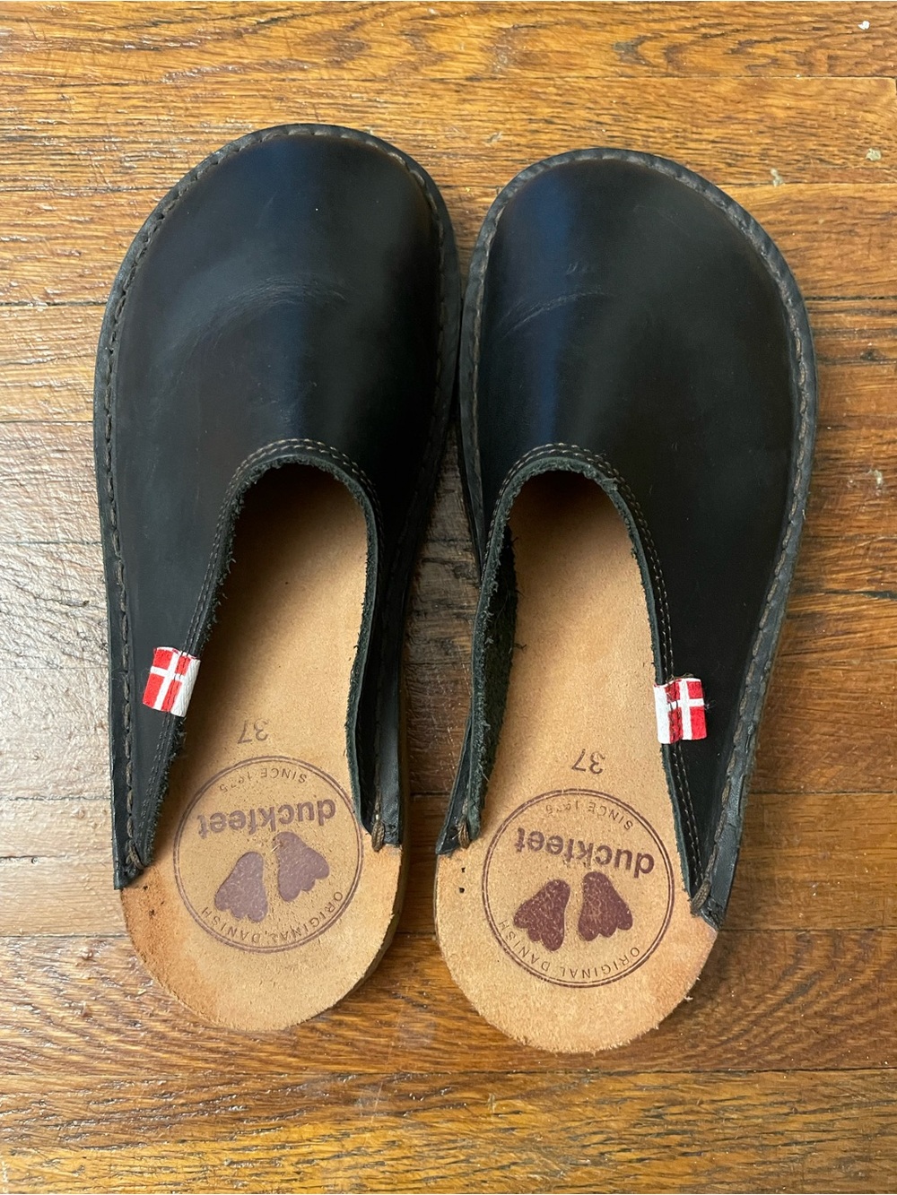 Duckfeet Clogs
